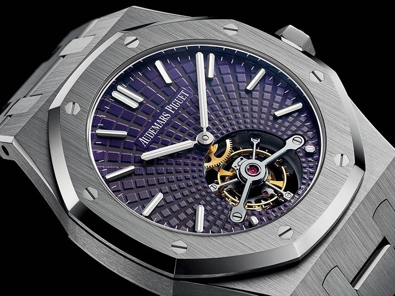 Обзор модели Audemars Piguet Royal Oak Extra-Thin Tourbillon с оригинальным «солнечным» узором Tapisserie