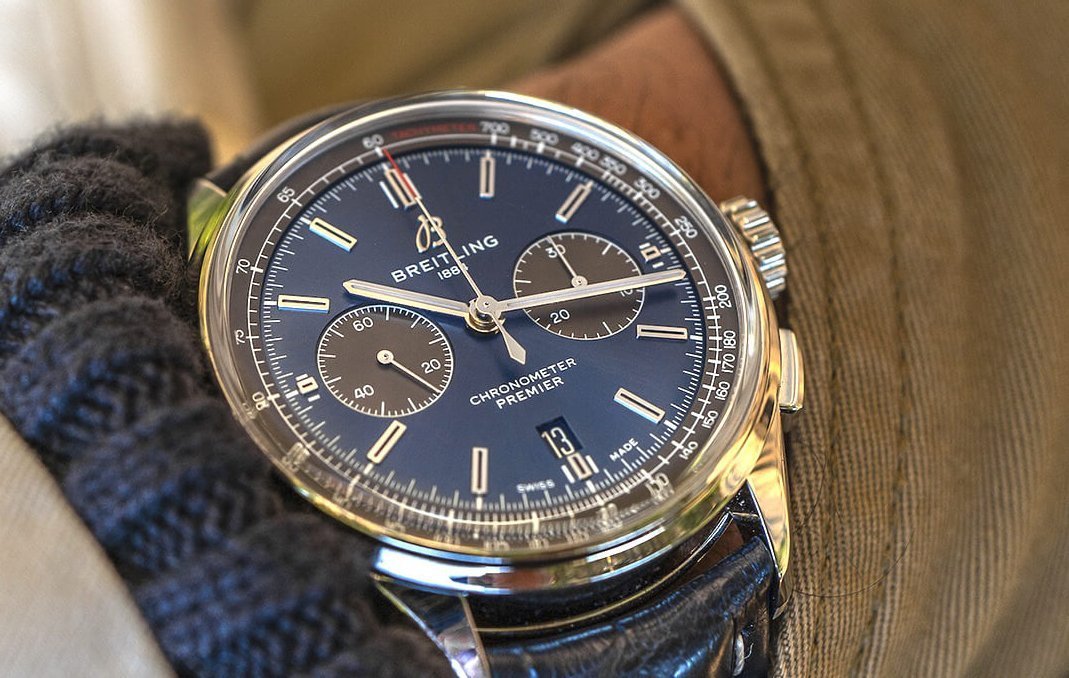 Обзор хронографа Breitling Premier B01 – универсальность и точность в каждой линии Обзор хронографа Breitling Premier B01 – универсальность и точность в каждой линии