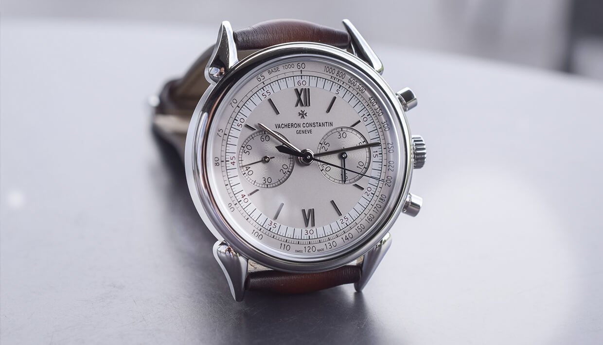 Обзор модельного ряда Vacheron Constantin Chronograph Historiques Cornes de Vache 1955: золото, платина и сталь Обзор модельного ряда Vacheron Constantin Chronograph Historiques Cornes de Vache 1955: золото, платина и сталь
