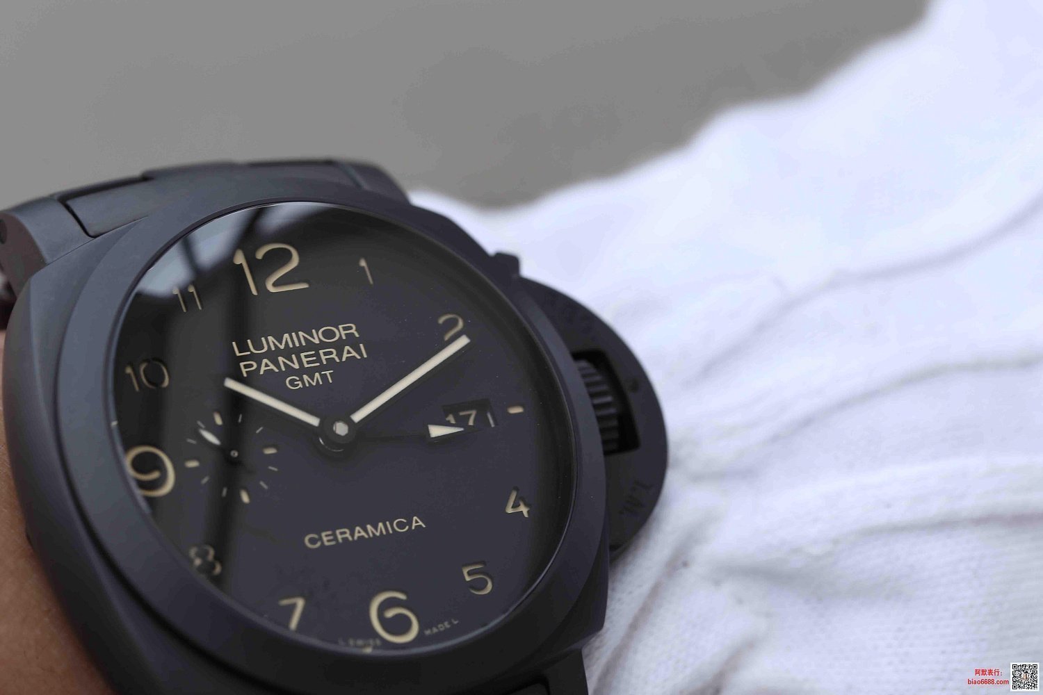 Panerai Luminor 1950 3 Days Tuttonero Gmt Ceramic Mens Watch Pam00438