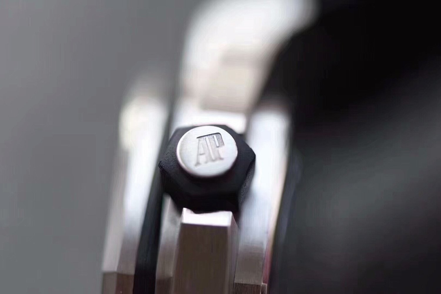 Audemars Piguet Royal Oak Offshore Chronograph Combat 26400SO.OO.A054CA.01