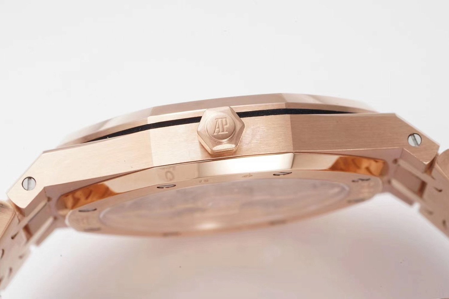 Audemars Piguet Royal Oak Automatic 39mm Jumbo 15202ST.OO.1240ST.01