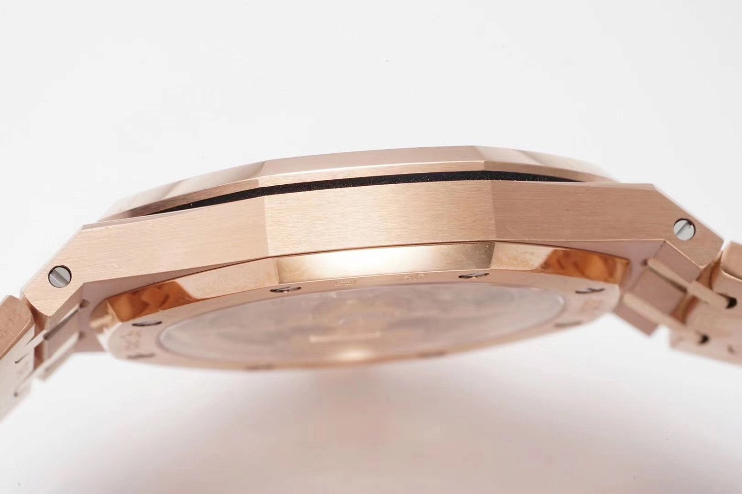 Audemars Piguet Royal Oak Automatic 39mm Jumbo 15202ST.OO.1240ST.01